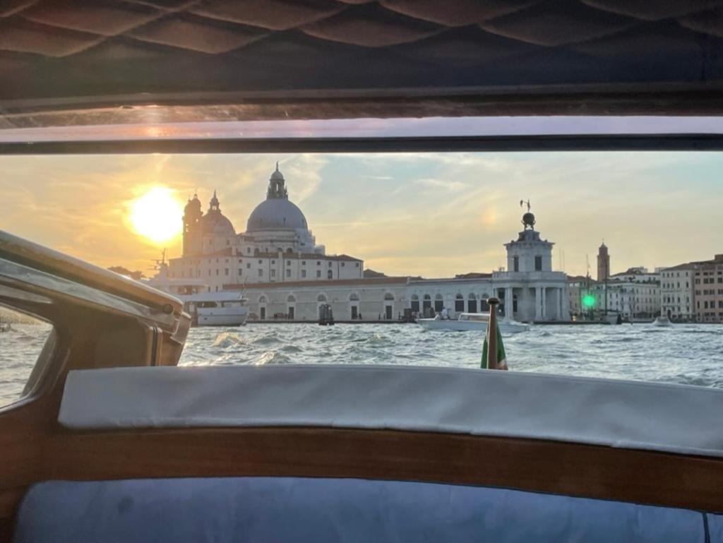 Remer Suites Veneza Exterior foto