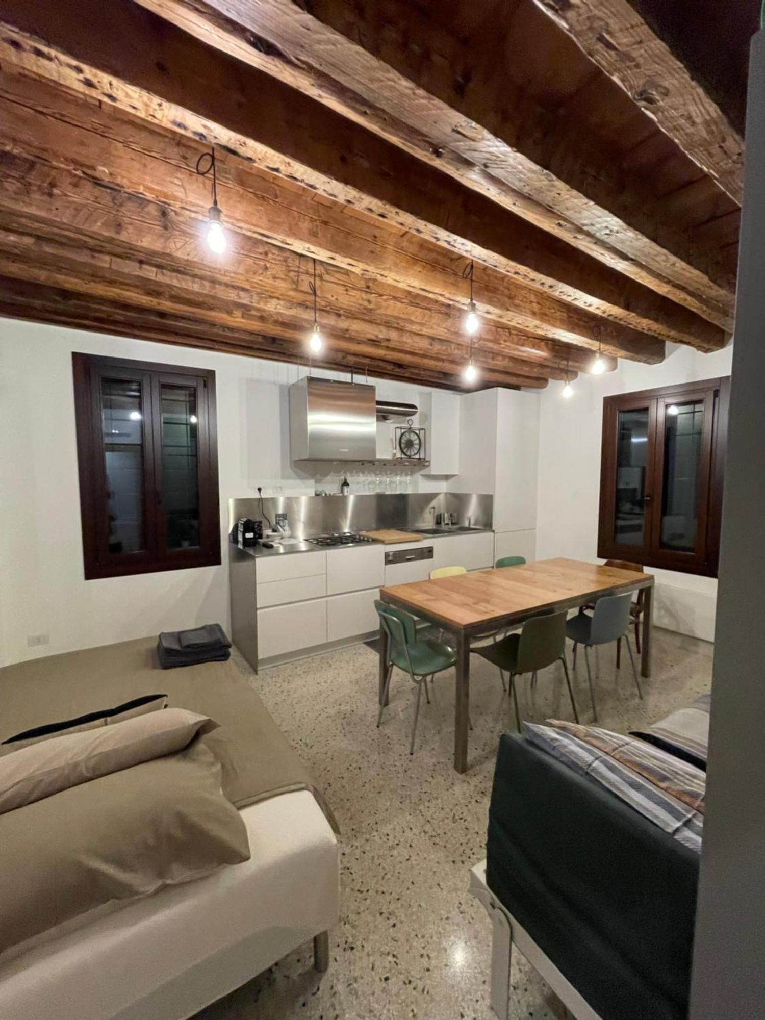 Remer Suites Veneza Quarto foto